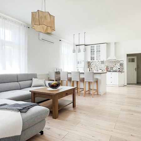 Business & Family Apartment Letna Košice Eksteriør billede